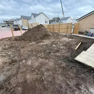Another project recently completed at a property in Torrance Park 🏡
This typical new-build garden was just filled with crap and needed over 60 tonnes of soil and waste removed. We brought in more than 40 tonnes of hardcore to create a solid base.
We also extended the side of the property by approximately two metres, opening up extra space for play and storage.
We supplied and fitted:
🟢 Valar beige porcelain tiles
⚪️ 40mm luxury artificial grass
⚫️ Burren block edging
🟢 Buff Cotswold stones
Another very happy customer! This is the second garden we’ve completed for them. Thanks again for trusting us with your garden makeovers 👌
Great work by the team 👏
Cut N Blo team